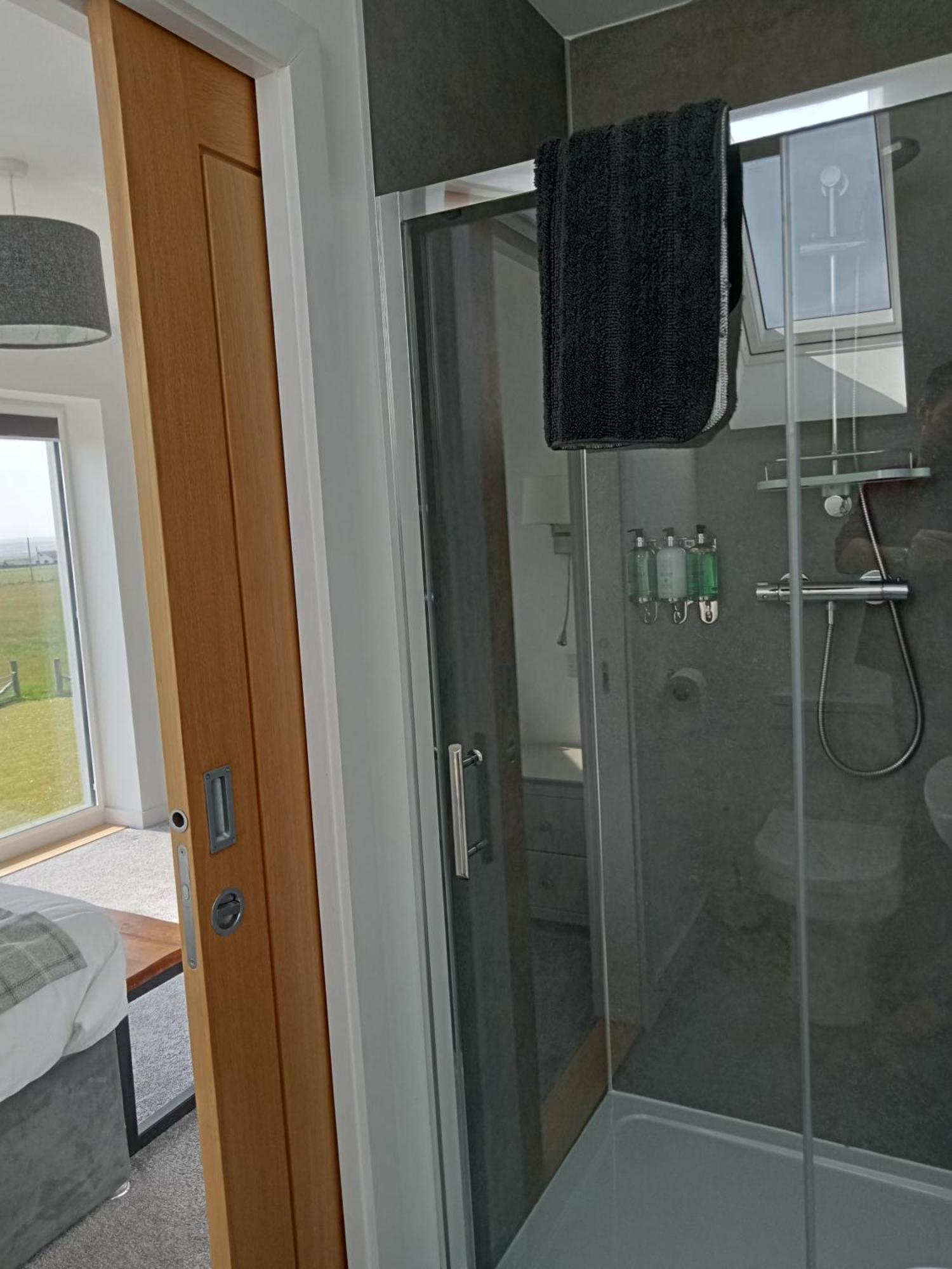 Flotnar Hus - Ensuite Rooms Keiss Rum bild